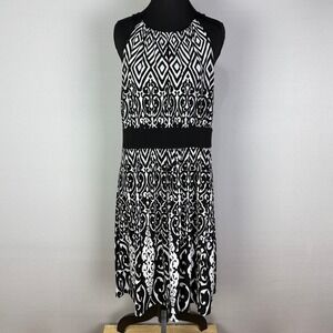 White House‎ Black Market Dress Halter Sleeveless Black White Print